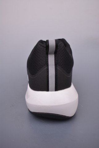 Adidas Supernova view 4