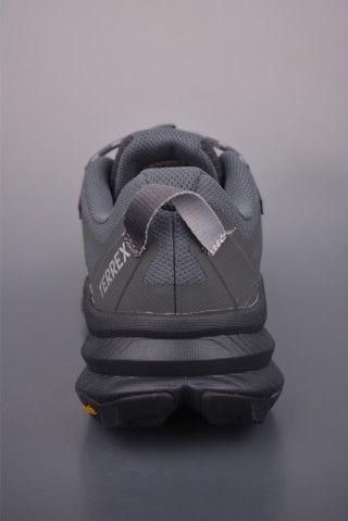 Adidas Terrex Free Hiker SL GTX view 4