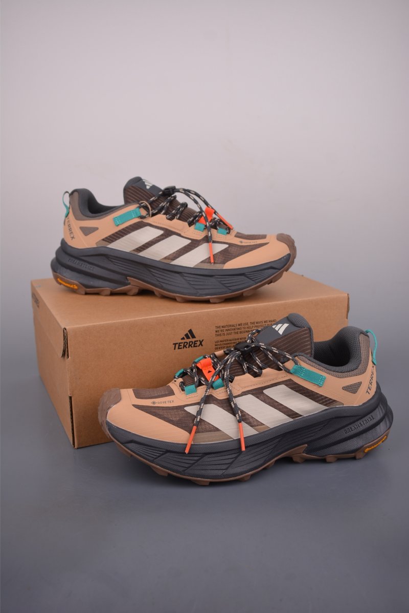 Adidas Terrex Free Hiker SL GTX view