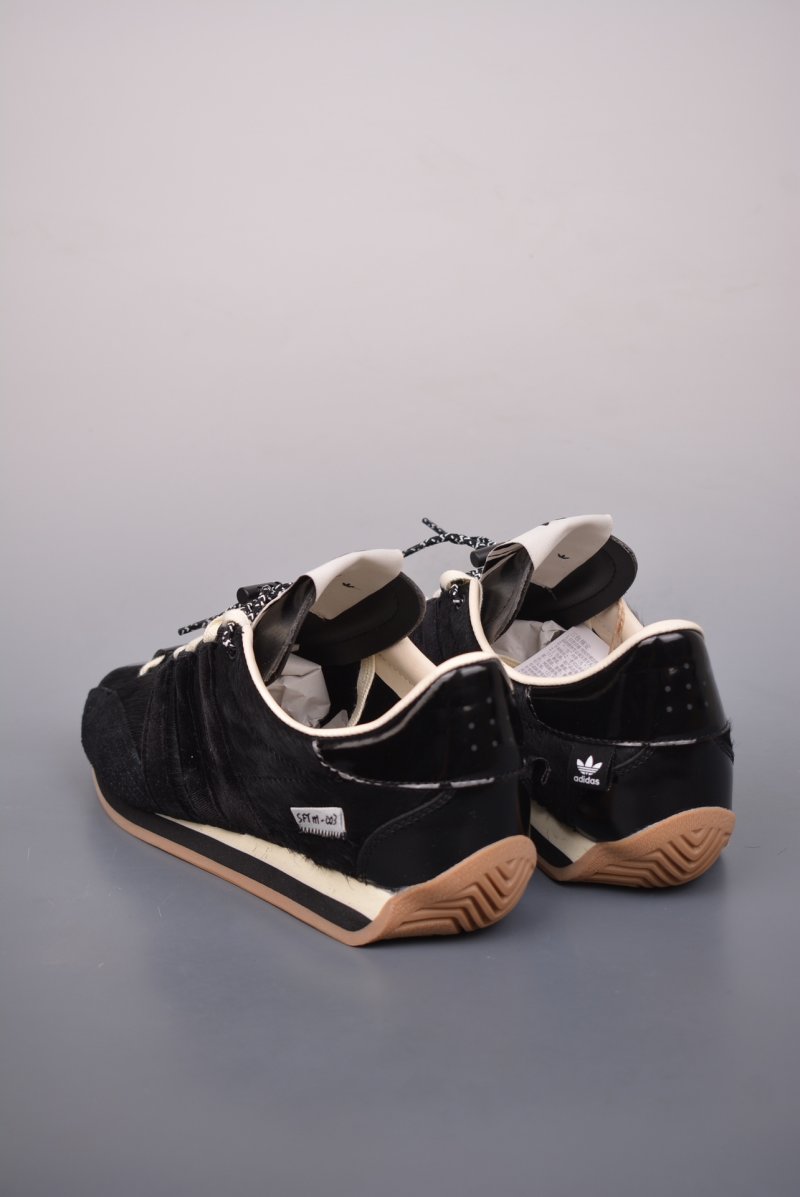 Adidas Country OG 'Song For The Mute' view