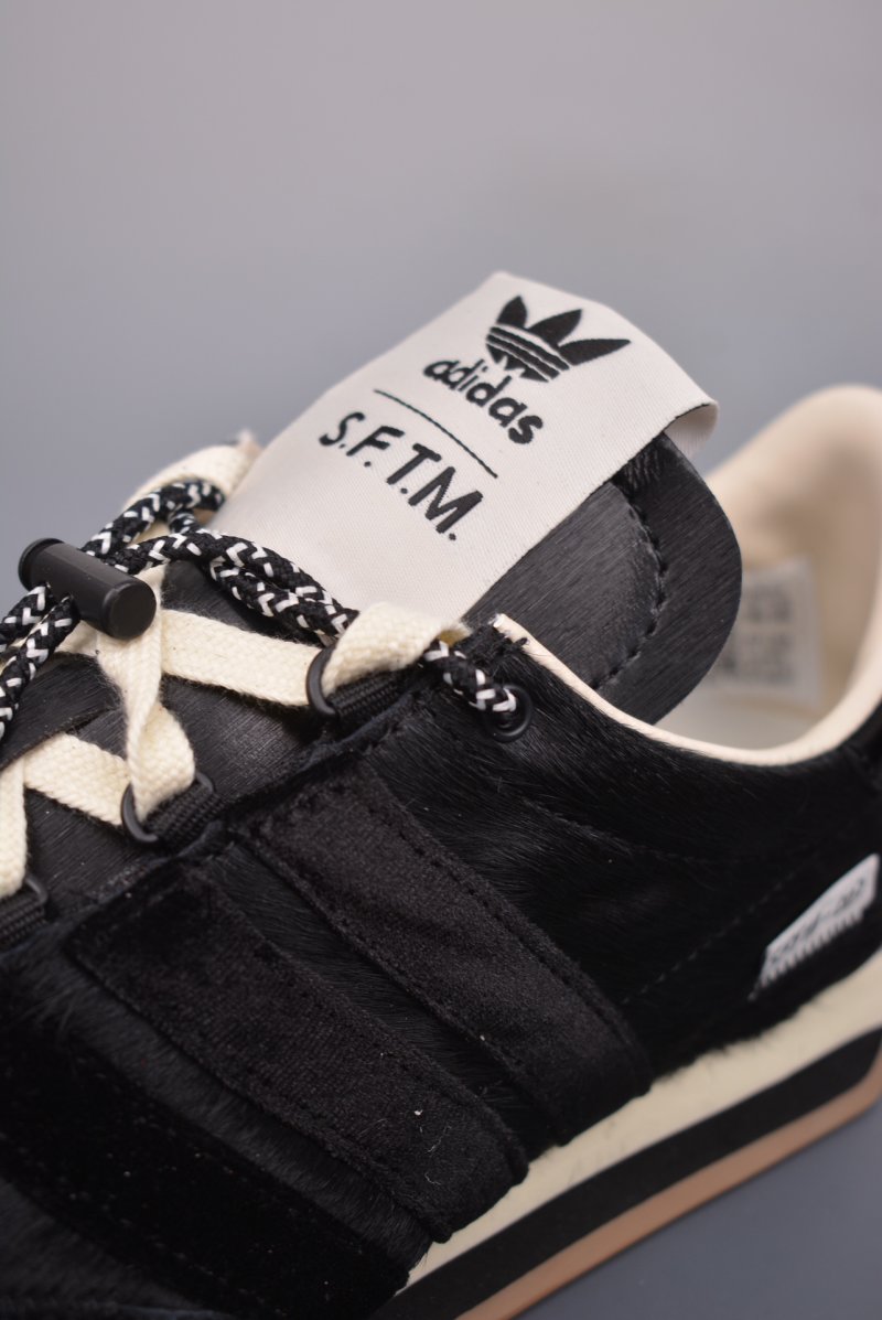 Adidas Country OG 'Song For The Mute' view