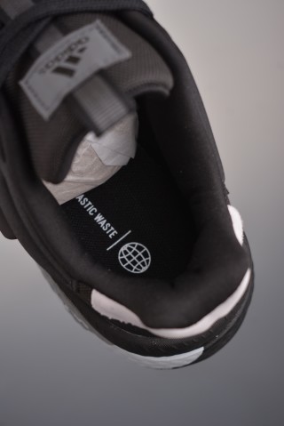 Adidas X Plrphase view 27