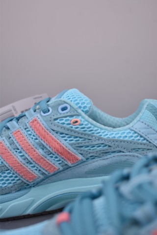UNheardof X Adidas Originals Adistar Cushion view 17