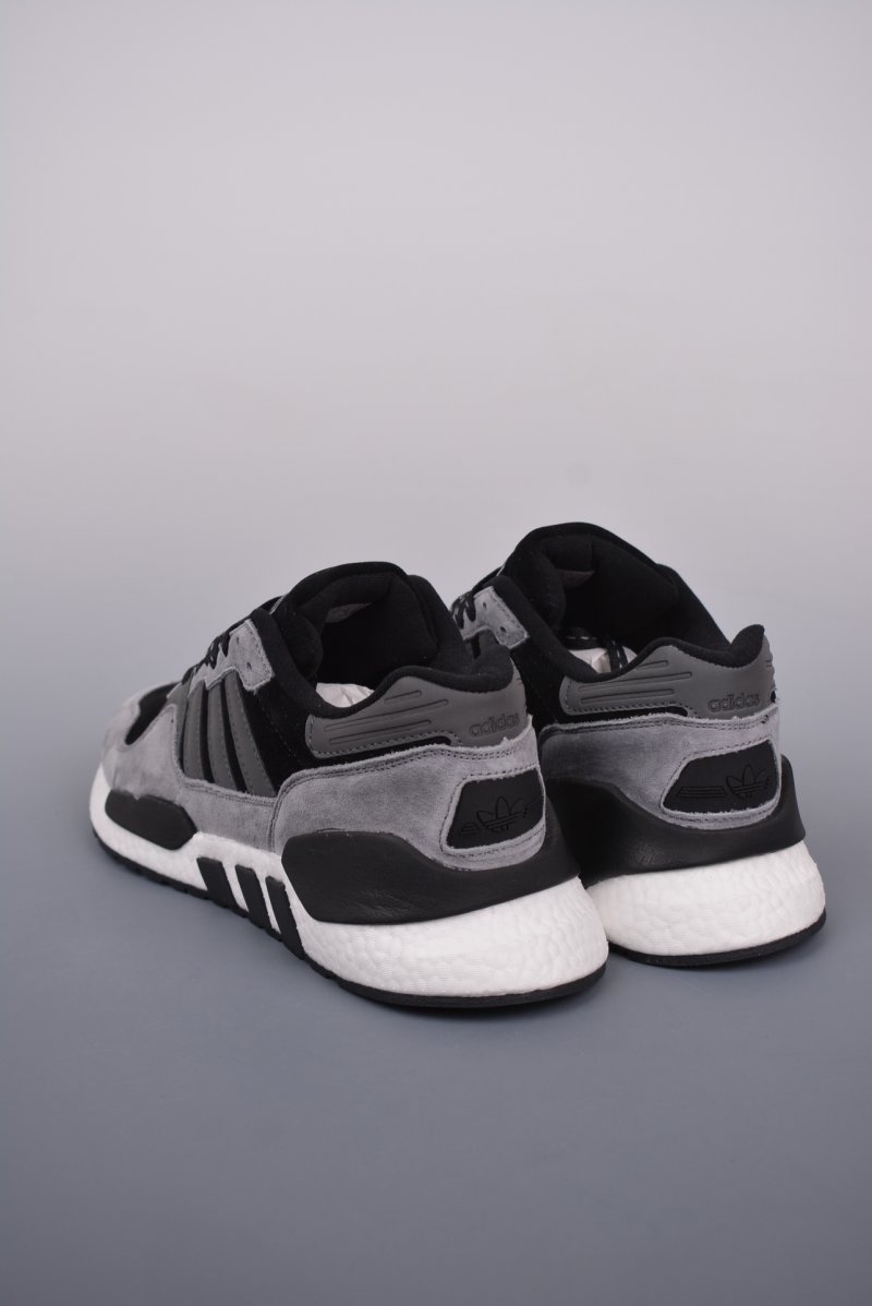 Adidas Originals ZX930 EQT view