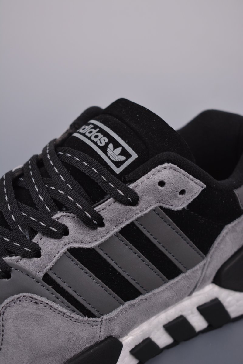 Adidas Originals ZX930 EQT view