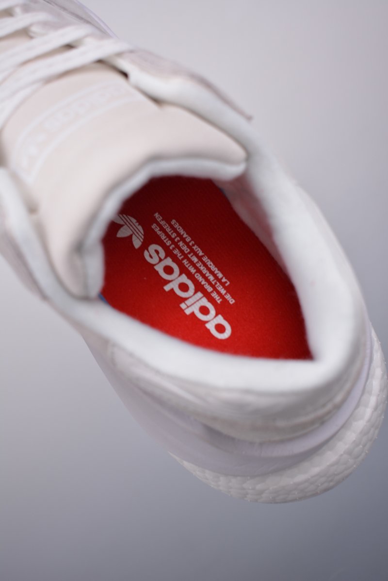 Adidas Originals ZX930 EQT view