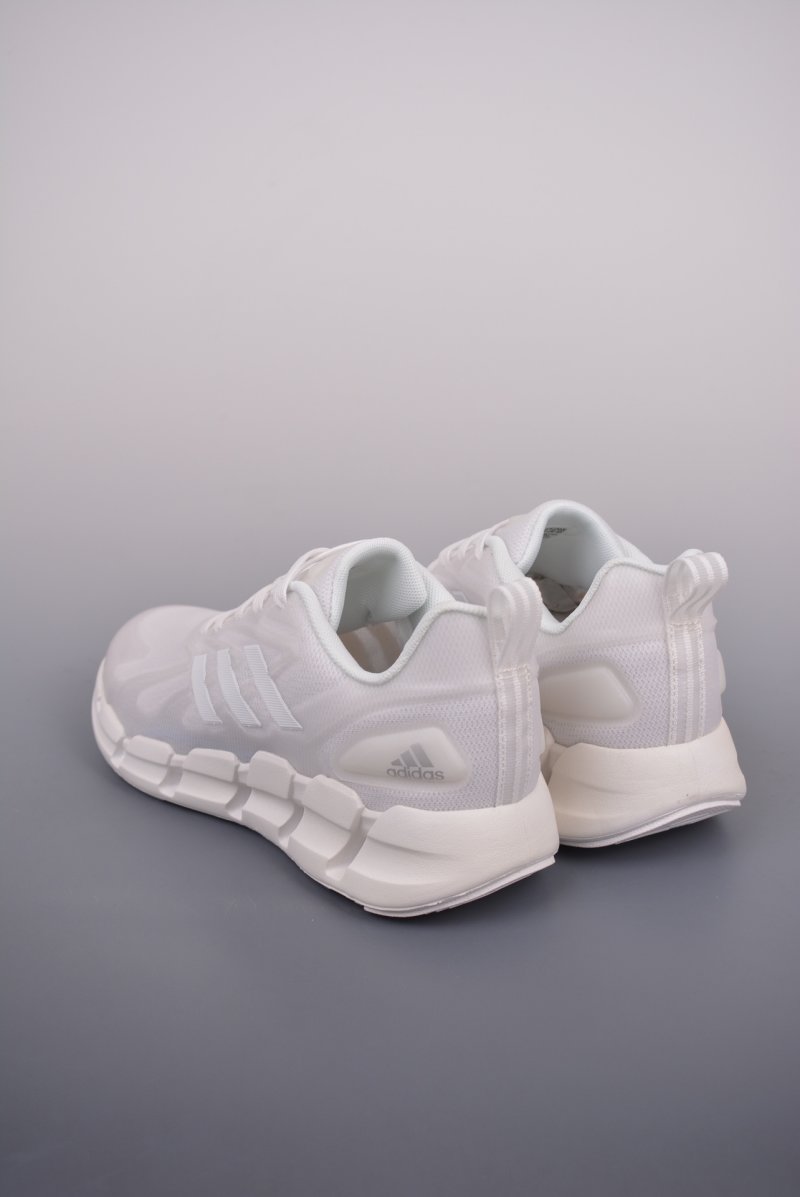 Adidas Adistar 1 W view