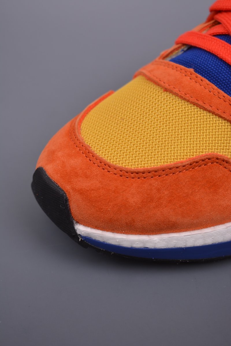 Adidas ZX500 Boost view