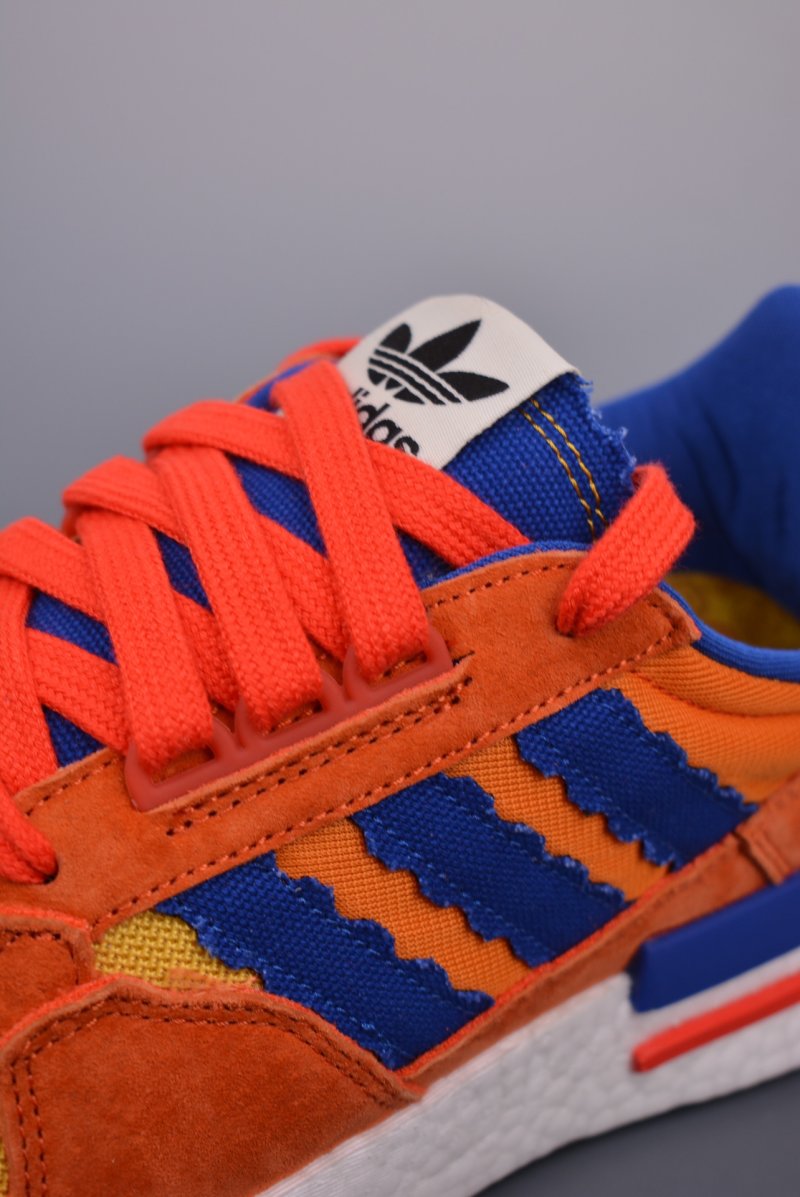Adidas ZX500 Boost view