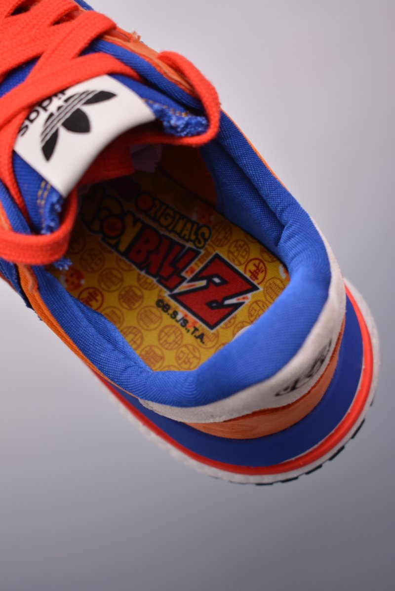 Adidas ZX500 Boost view