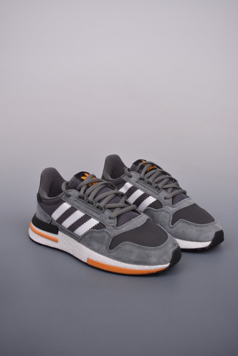 Adidas ZX500 Boost view