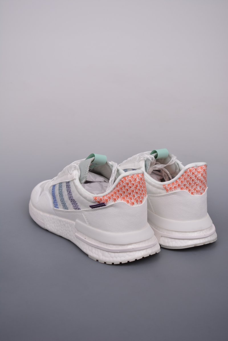 Adidas ZX500 Boost view