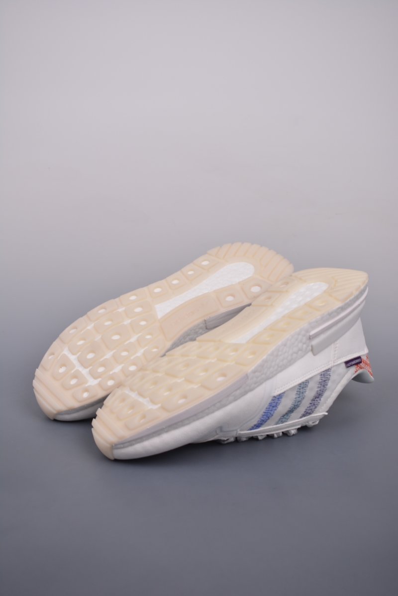 Adidas ZX500 Boost view