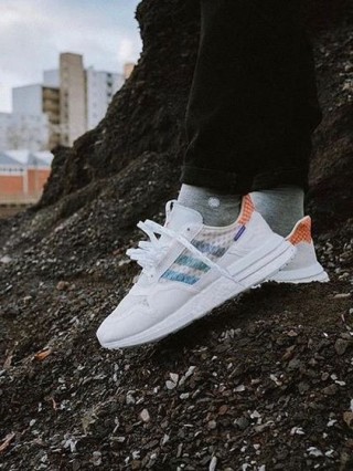 Adidas ZX500 Boost view 3