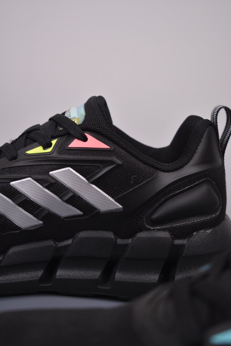 Adidas Climacool Ventana view