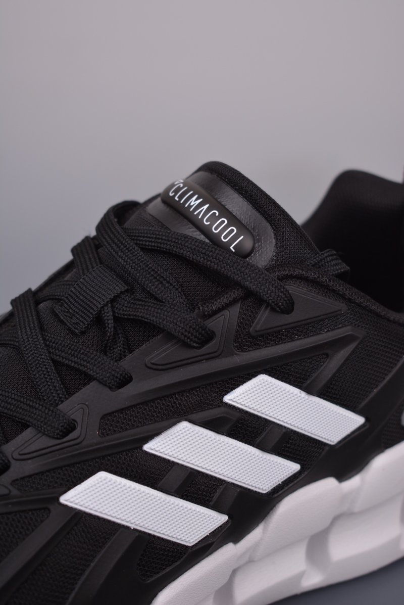 Adidas Climacool Ventana view