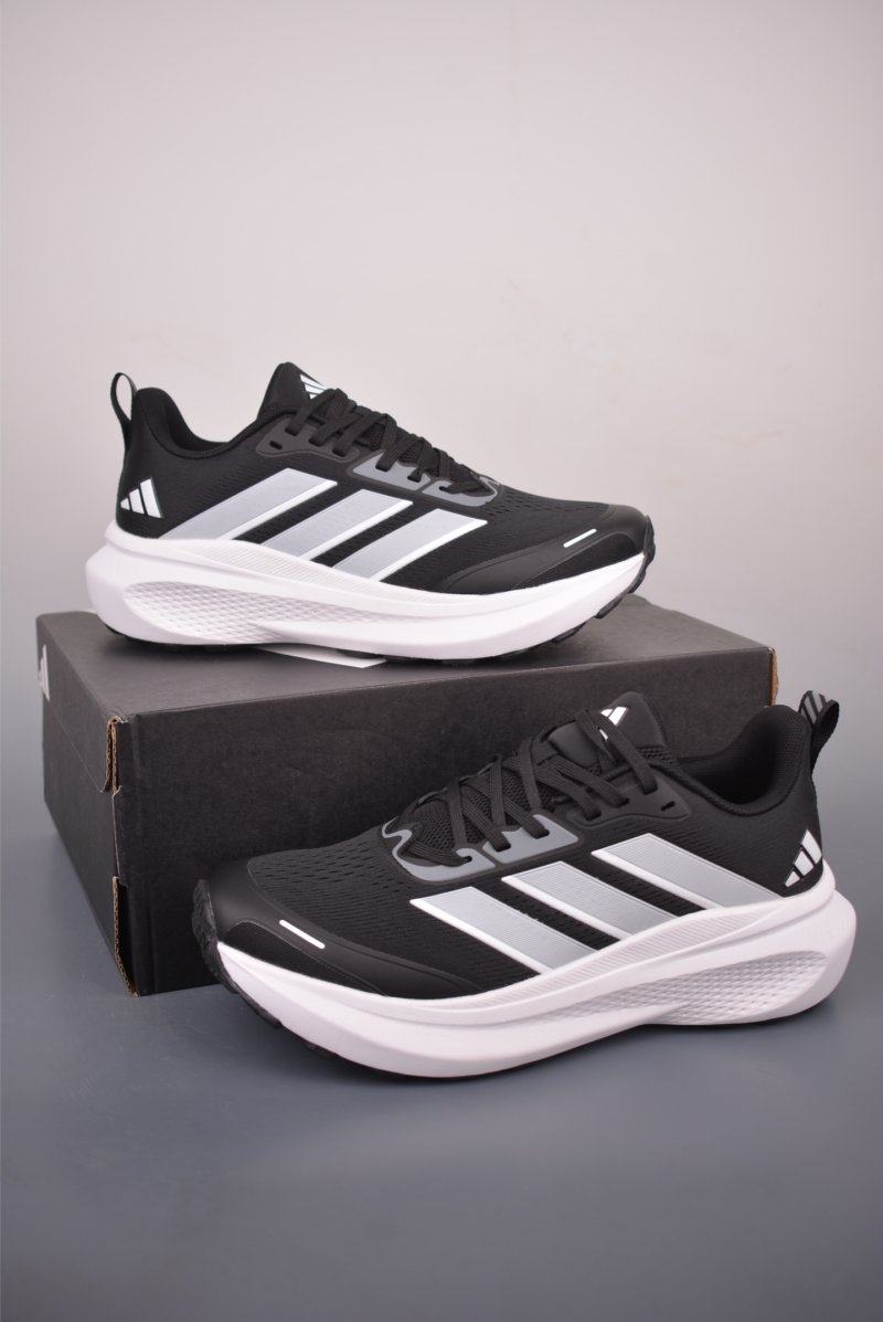 Adidas Cushionnova view
