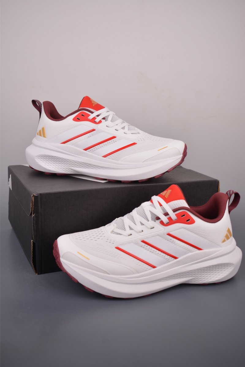 Adidas Cushionnova view