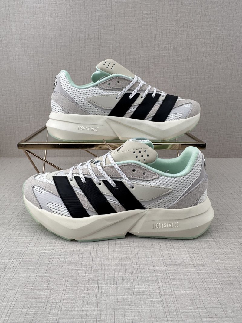 Adidas Lightblaze view