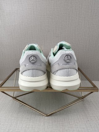 Adidas Lightblaze view 5