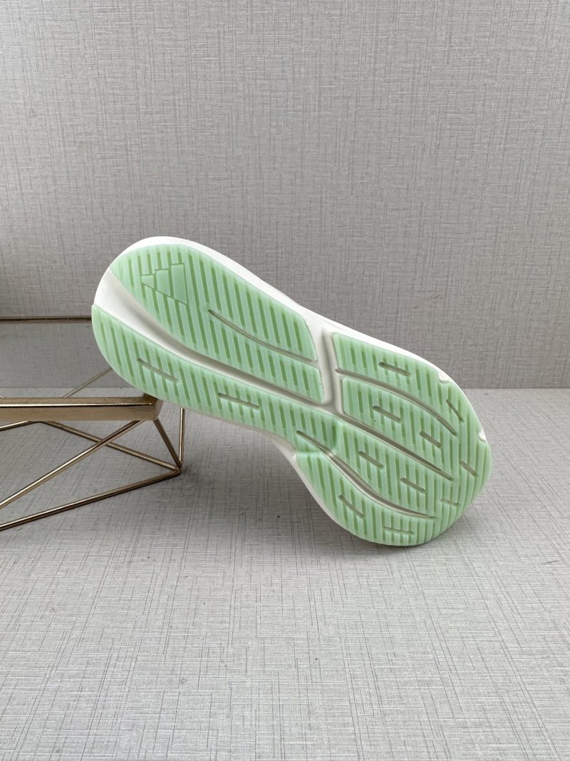 Adidas Lightblaze view