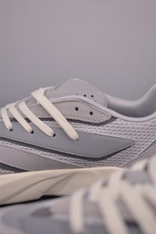 Adidas Lightblaze view 8