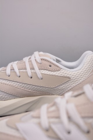 Adidas Lightblaze view 8