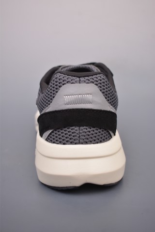 Adidas Lightblaze view 4
