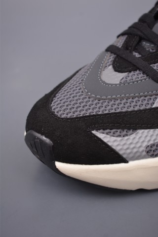 Adidas Lightblaze view 6