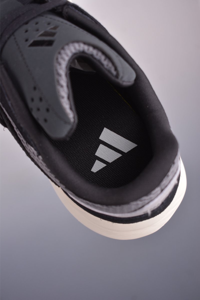 Adidas Lightblaze view