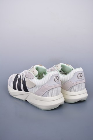 Adidas Lightblaze view 2