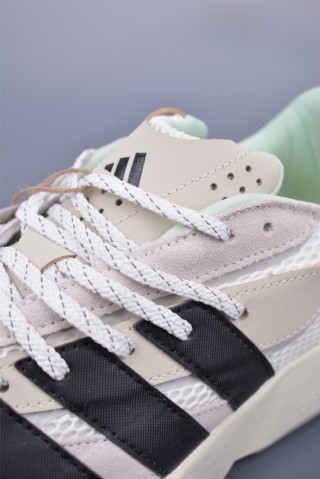 Adidas Lightblaze view 7
