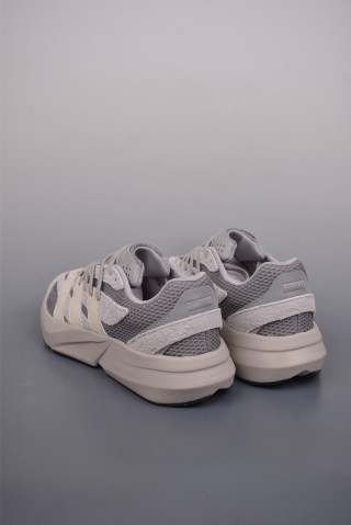 Adidas Lightblaze view 2