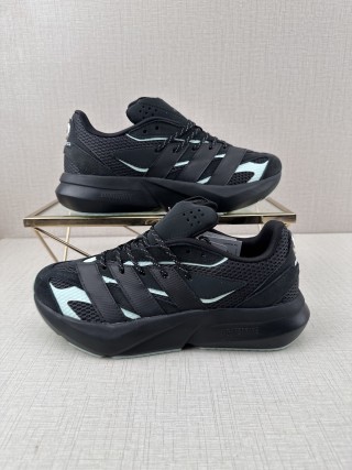 Adidas Lightblaze view 4