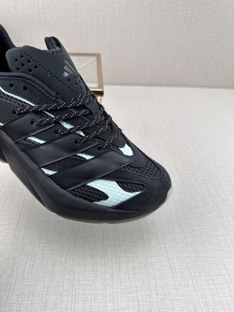 Adidas Lightblaze view
