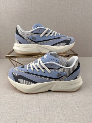 Adidas Lightblaze view 13