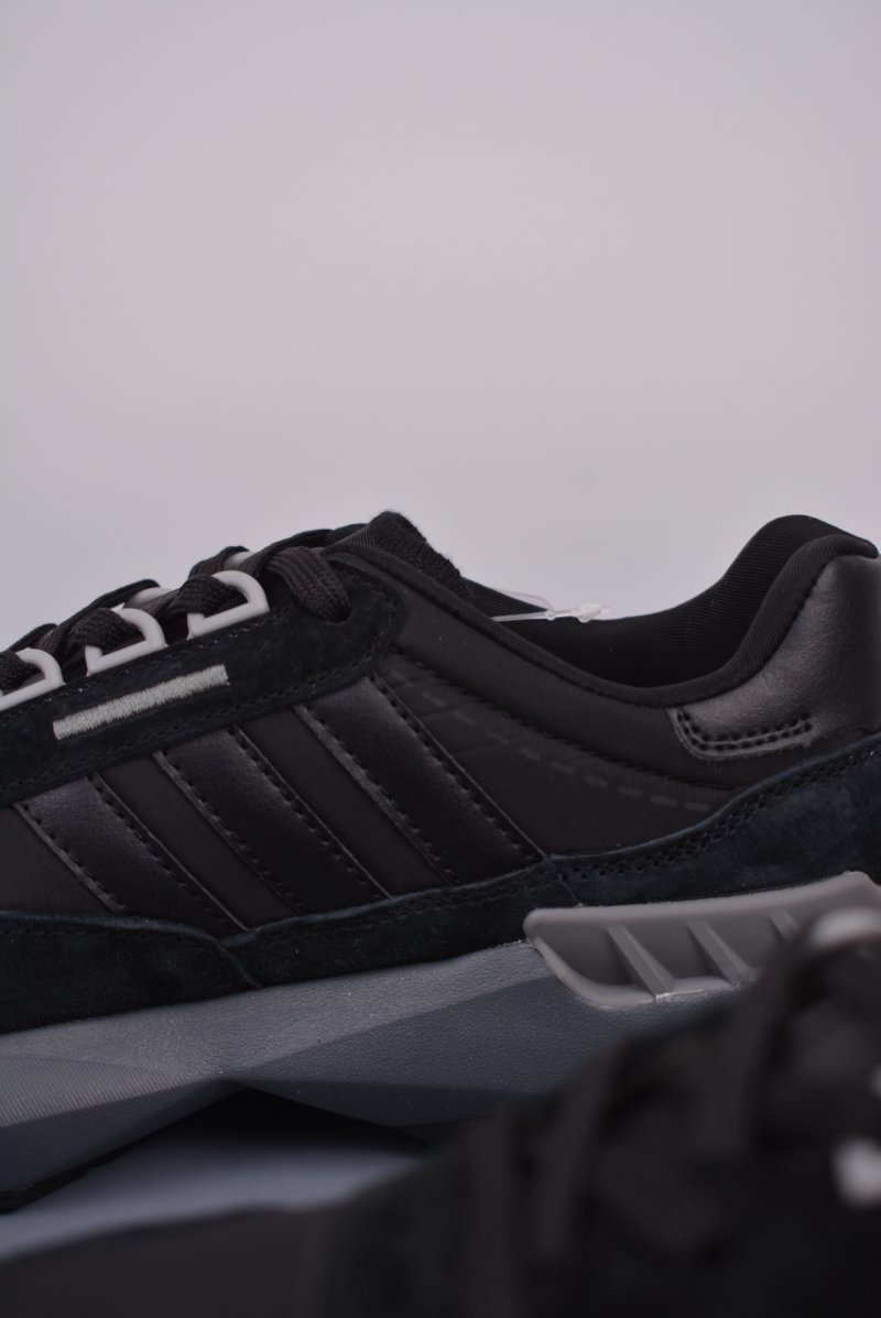 Adidas Originals Treziod PT view