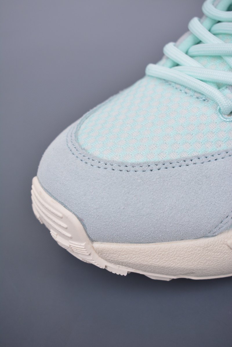 Adidas Originals ZX 22 Boost view