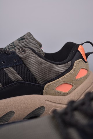 Adidas Originals ZX 22 Boost view 8