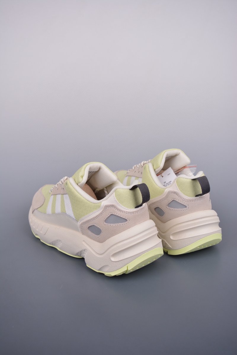 Adidas Originals ZX 22 Boost view
