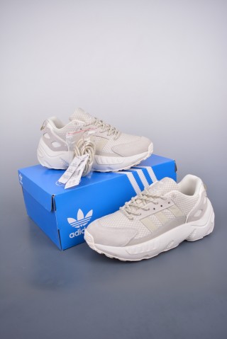 Adidas Originals ZX 22 Boost view 5