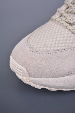 Adidas Originals ZX 22 Boost view 6