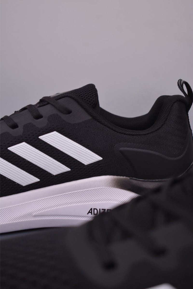 Adidas Response CTL7 view