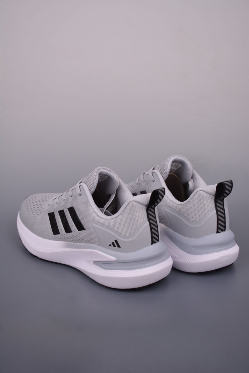 Adidas Response CTL7 view