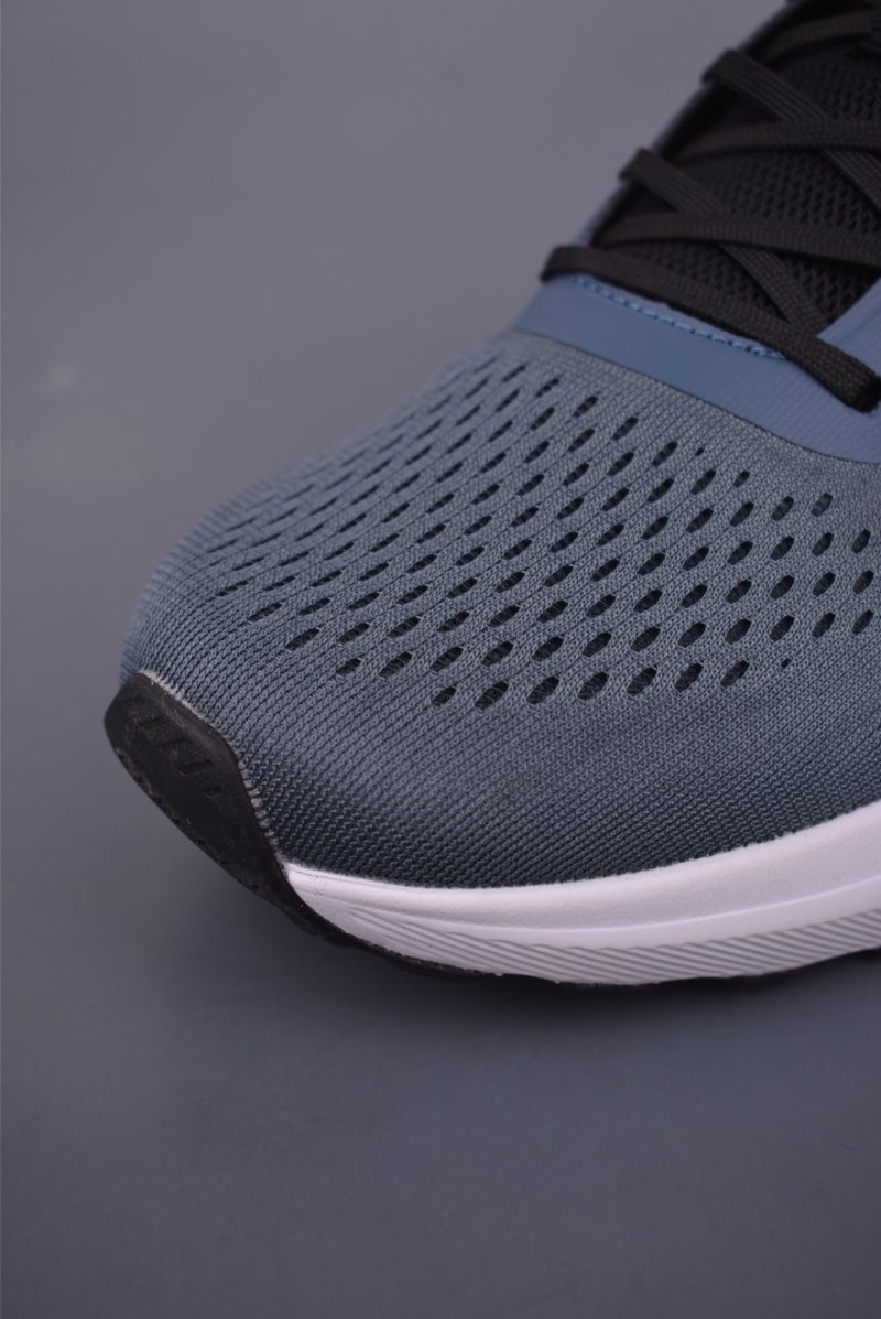 Adidas Response CTL7 view