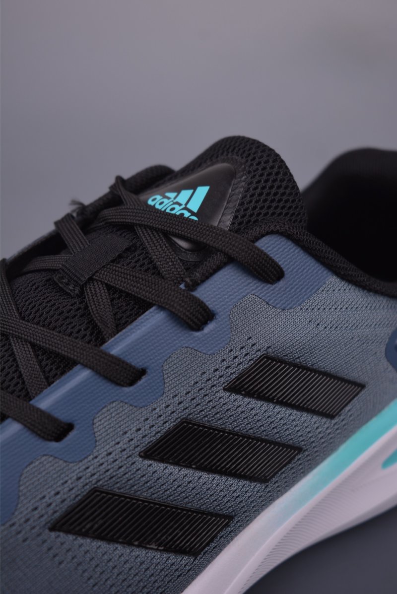 Adidas Response CTL7 view