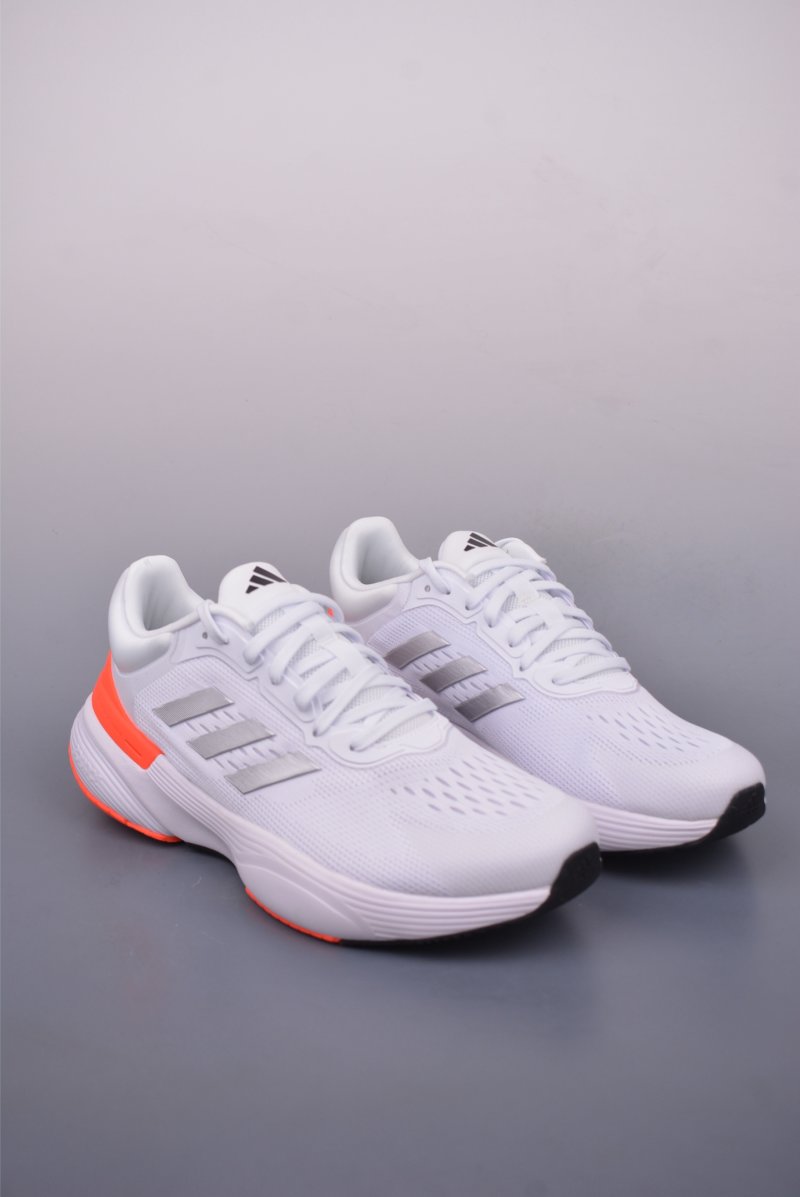 Adidas Response Super 3.0 view