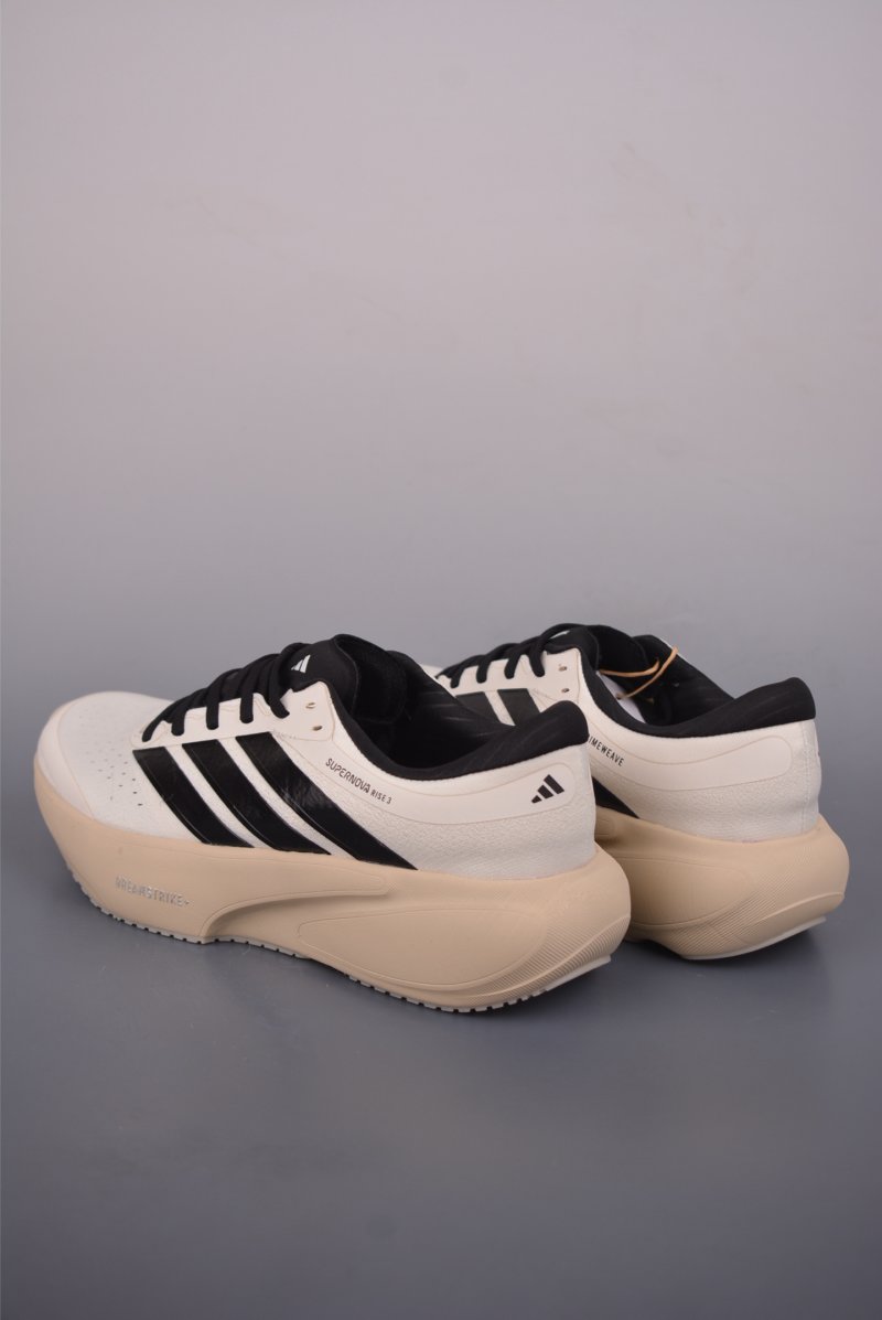 Adidas Supernova Solution 3 M view