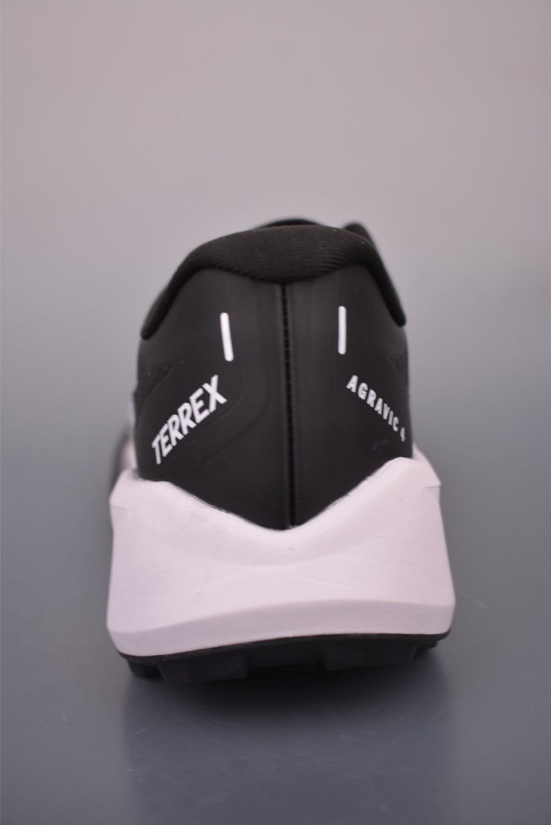 Adidas Terrex Agravic 4 view