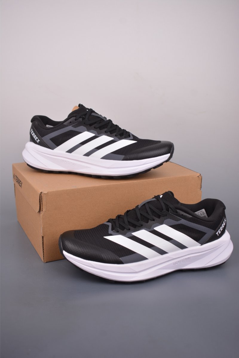 Adidas Terrex Agravic LT view